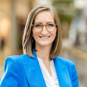 Center-Managerin Sabine Dreschkay